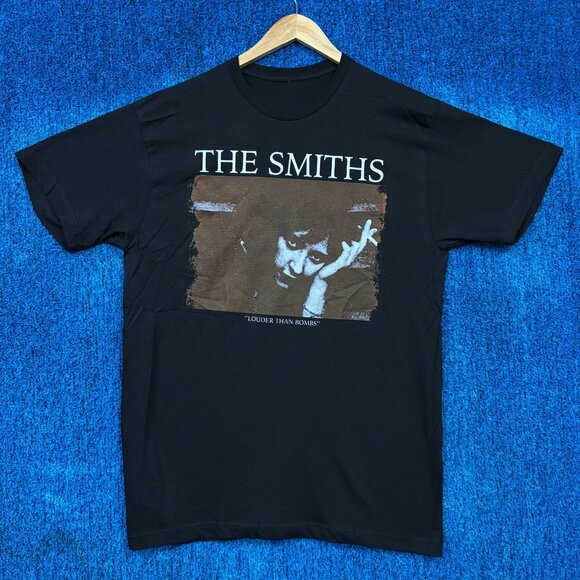 The Smiths “Louder Than Bombs” Album Rock Band Graphic T-Shirt Size Large - Picture 1 of 4